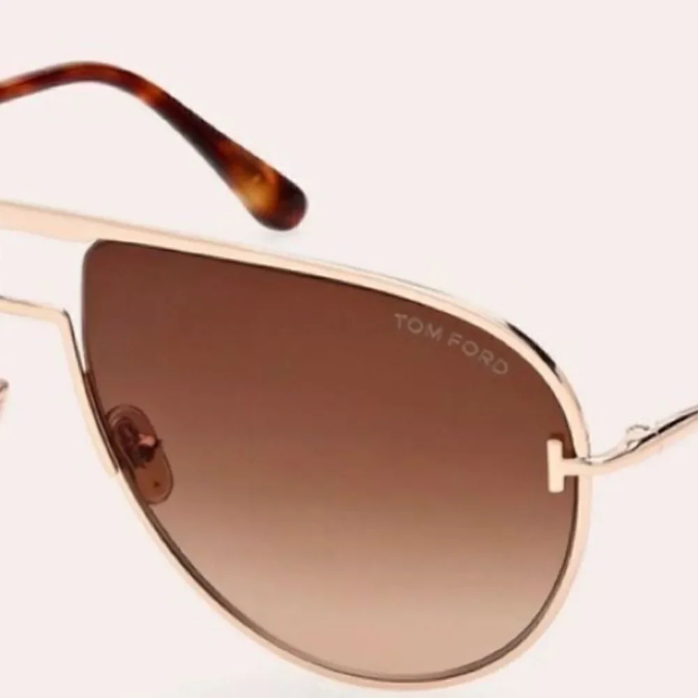 Tom Ford Theo 60mm Gradient Pilot Sunglasses Rose Gold MSPR $ 550.00